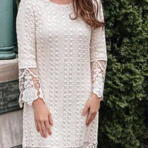 Lydia crocheted look dress size large cream